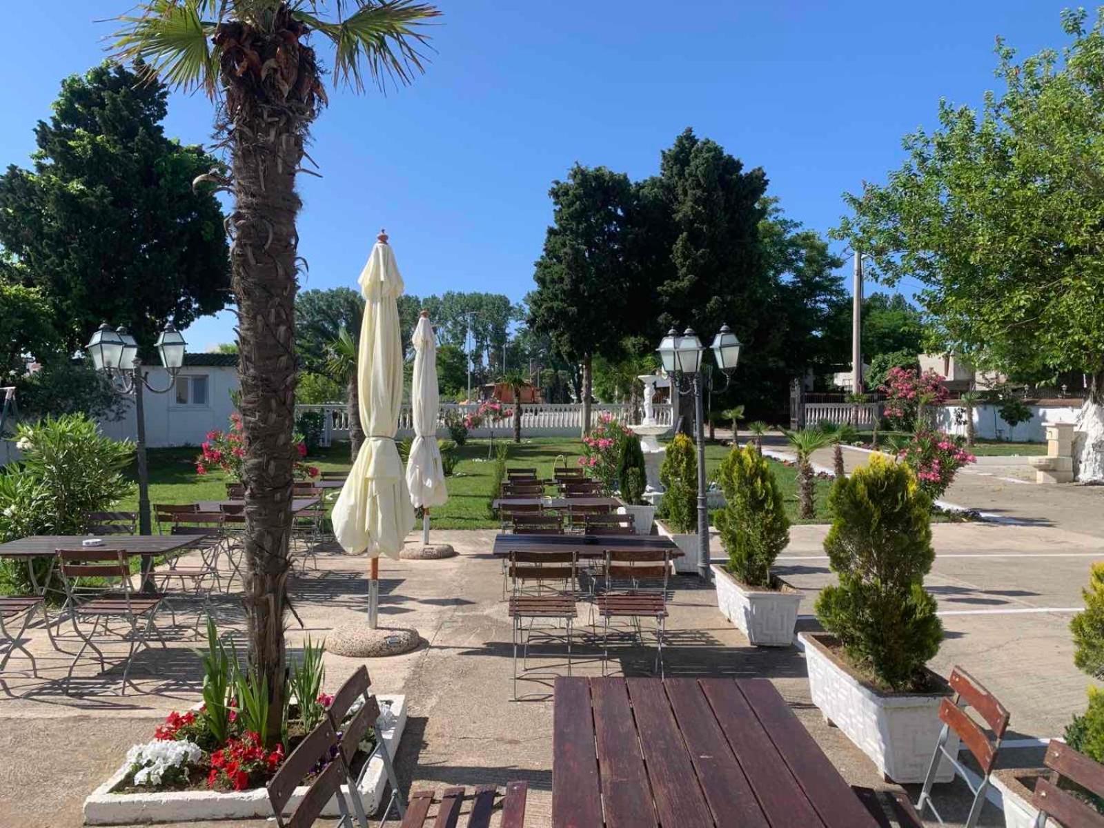 Apartments Vila Sara M Ulcinj Exterior foto